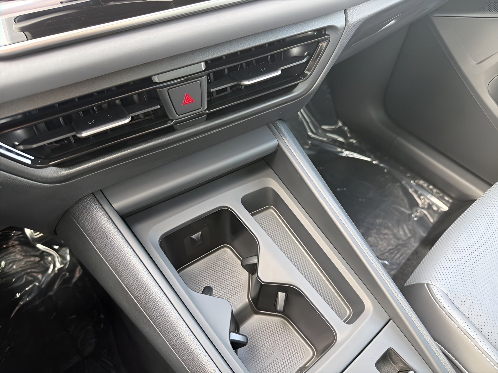 2026 Volkswagen Tiguan SE R-Line Black 4MOTION