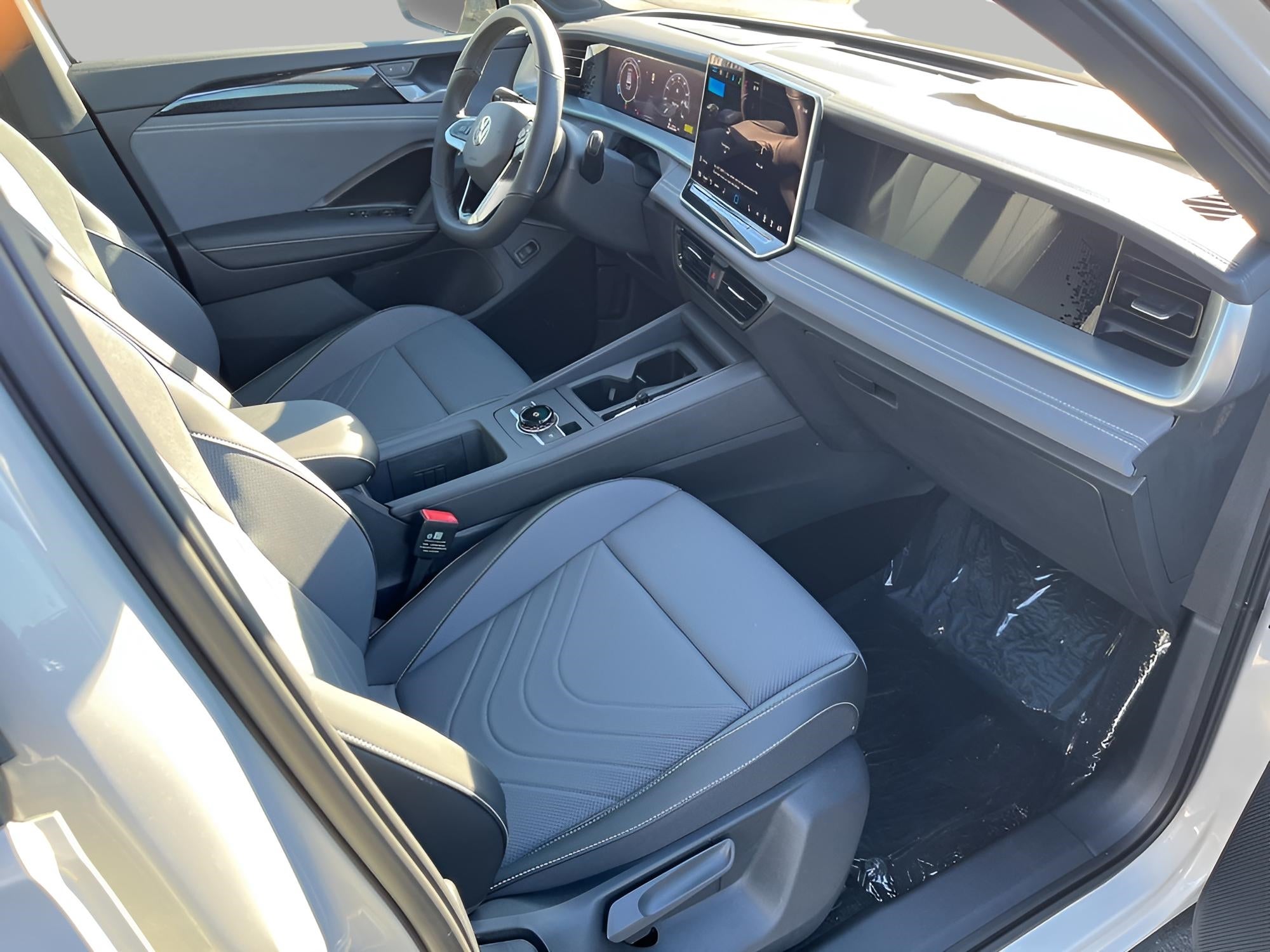 2026 Volkswagen Tiguan SE R-Line Black 4MOTION