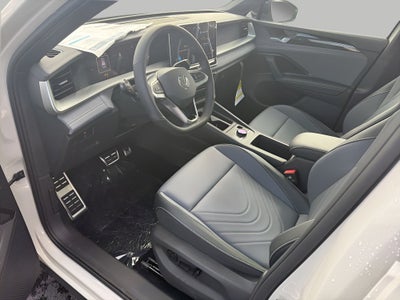 2026 Volkswagen Tiguan SE R-Line Black FWD