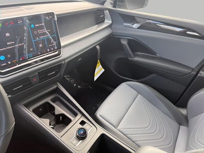 2026 Volkswagen Tiguan SE R-Line Black FWD