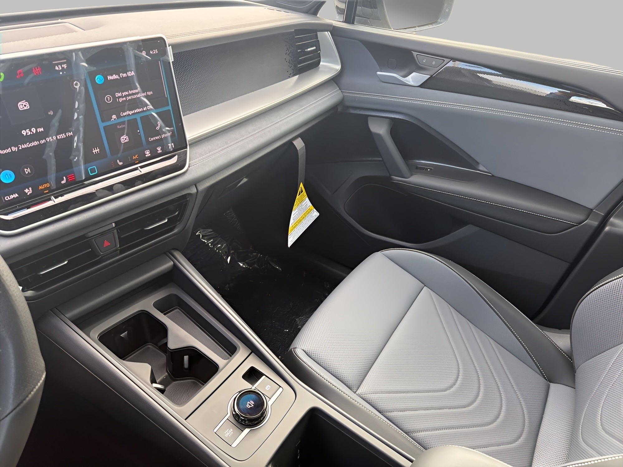 2026 Volkswagen Tiguan SE R-Line Black FWD