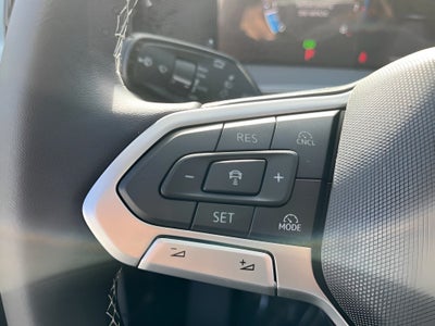 2025 Volkswagen Tiguan 2.0T SE 4MOTION