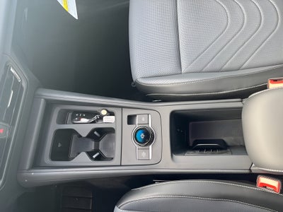 2025 Volkswagen Tiguan 2.0T SE 4MOTION