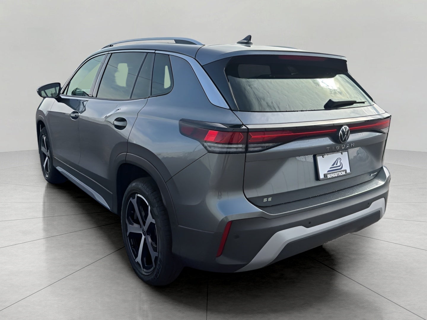 2026 Volkswagen Tiguan SE 4MOTION