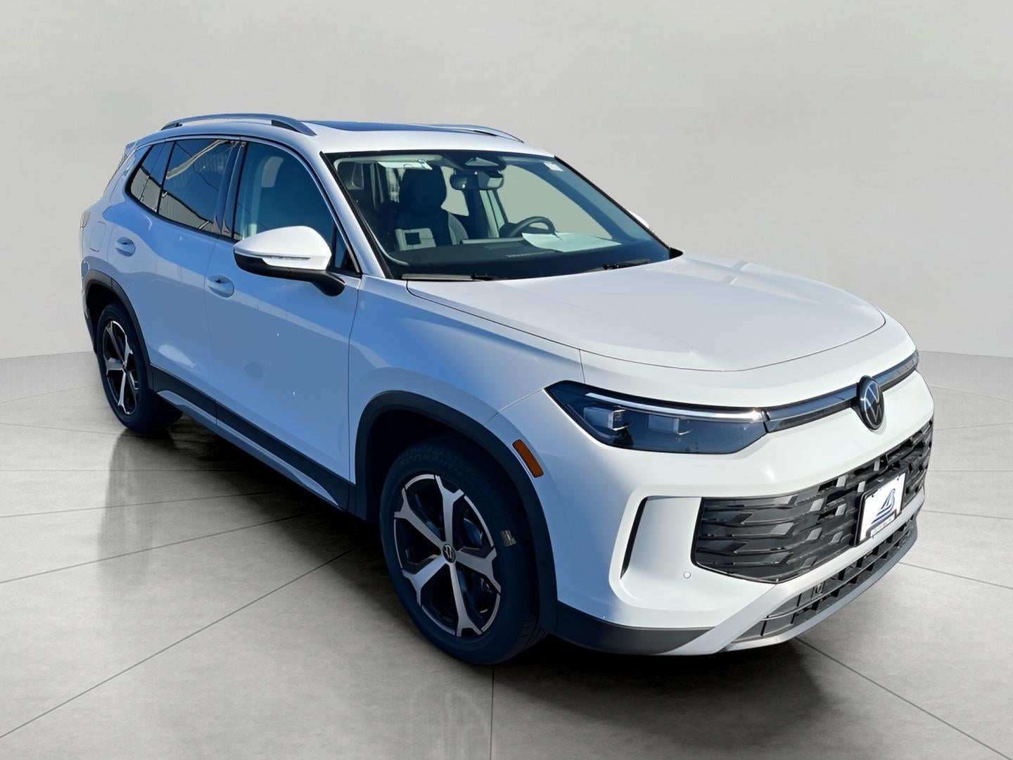 2025 Volkswagen Tiguan 2.0T SE 4MOTION