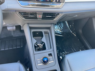 2025 Volkswagen Tiguan 2.0T SE 4MOTION