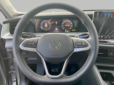 2025 Volkswagen Tiguan 2.0T SE 4MOTION