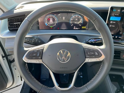 2025 Volkswagen Tiguan 2.0T SE 4MOTION