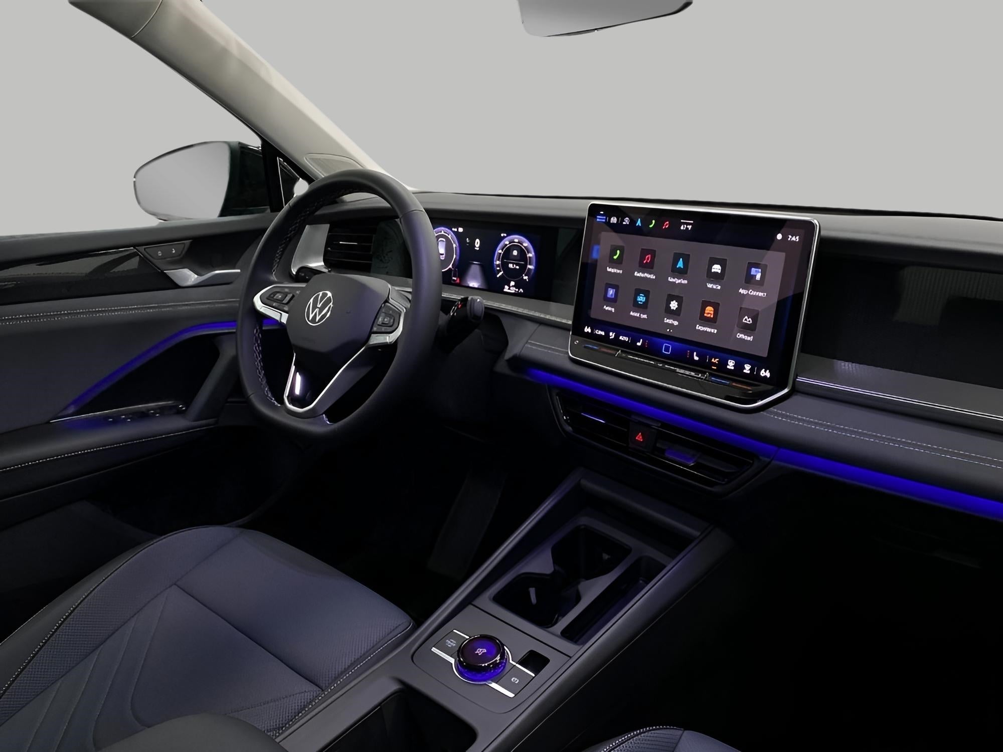 2025 Volkswagen Tiguan 2.0T SE 4MOTION