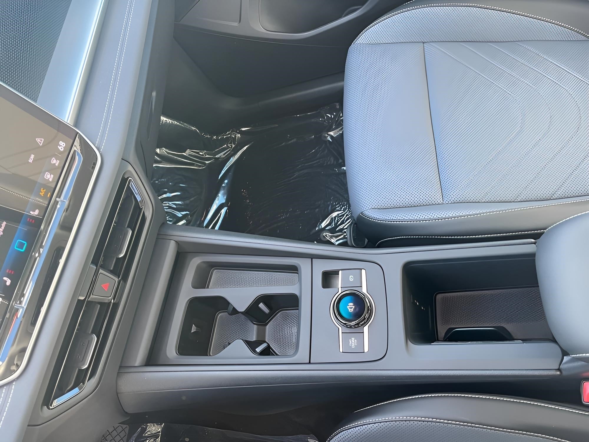 2025 Volkswagen Tiguan 2.0T SE 4MOTION