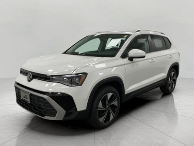 2026 Volkswagen Taos SE FWD
