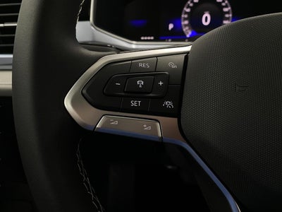 2026 Volkswagen Taos SE FWD