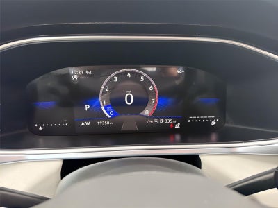 2025 Volkswagen Taos SE 4MOTION