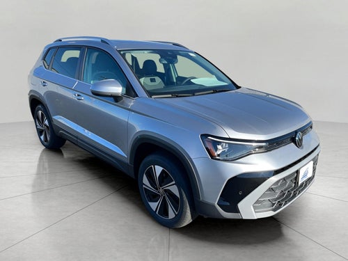 2025 Volkswagen Taos SE 4MOTION