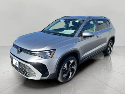 2025 Volkswagen Taos SE 4MOTION