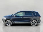 2025 Volkswagen Taos SE 4MOTION