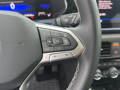 2024 Volkswagen Taos SE 4MOTION