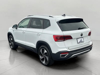 2024 Volkswagen Taos SE 4MOTION