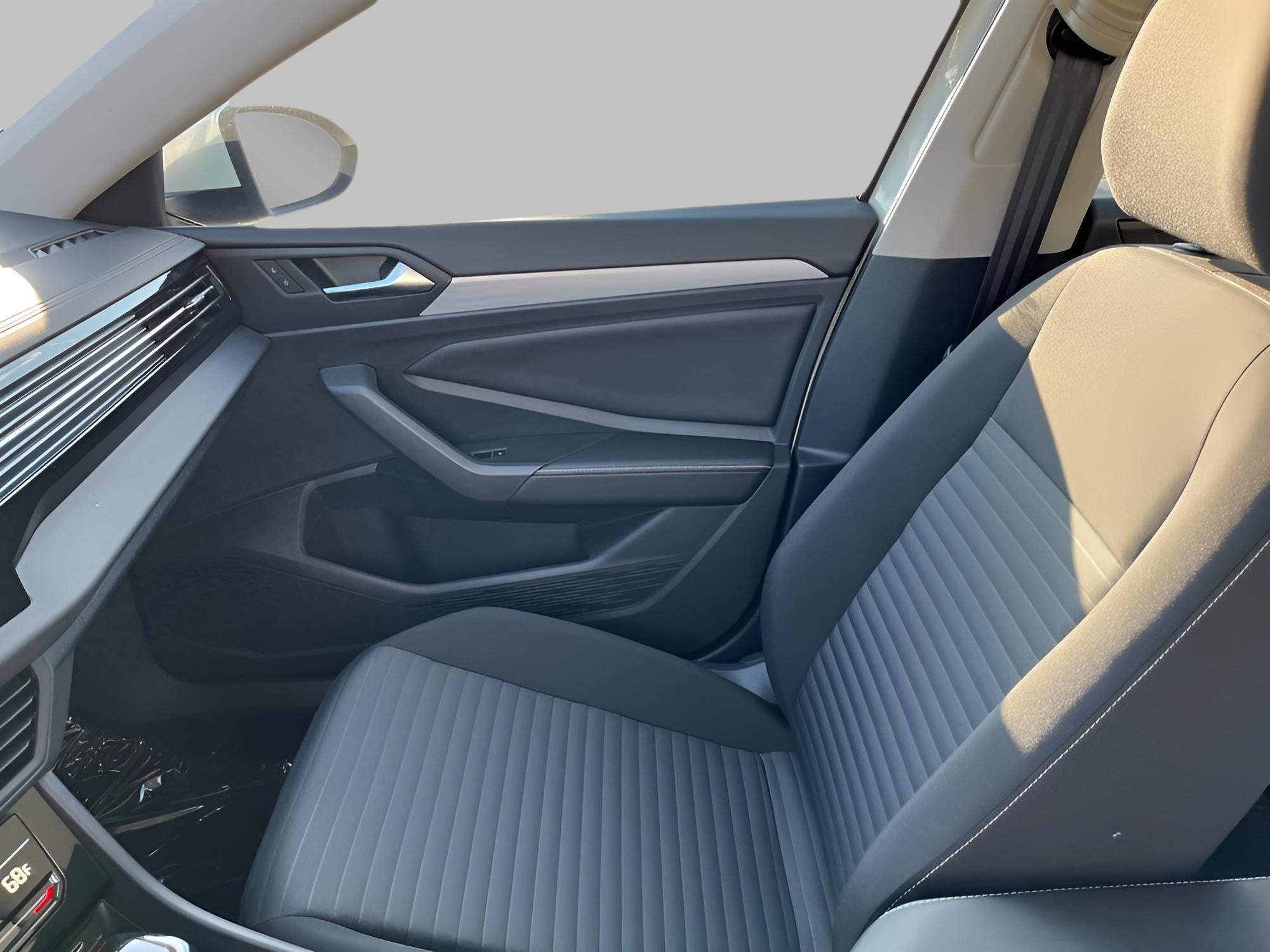 2025 Volkswagen Jetta S Auto