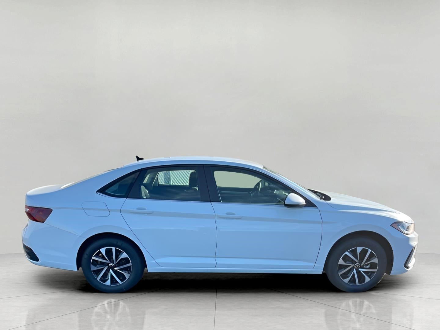 2025 Volkswagen Jetta S Auto