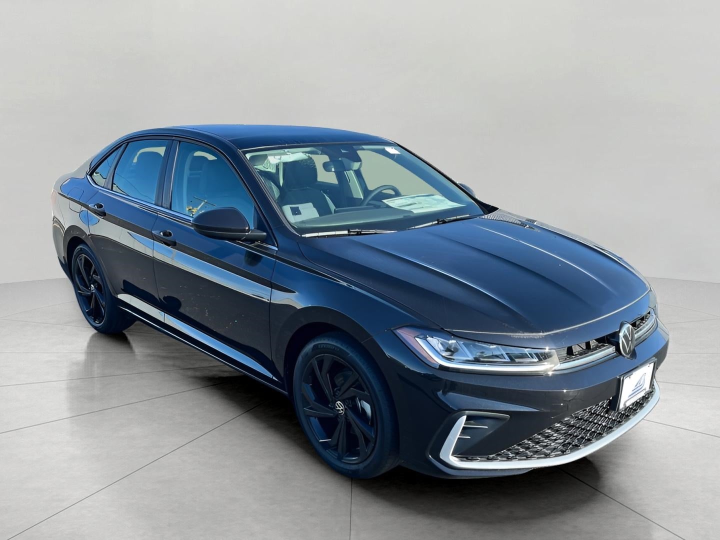 2025 Volkswagen Jetta SE Auto