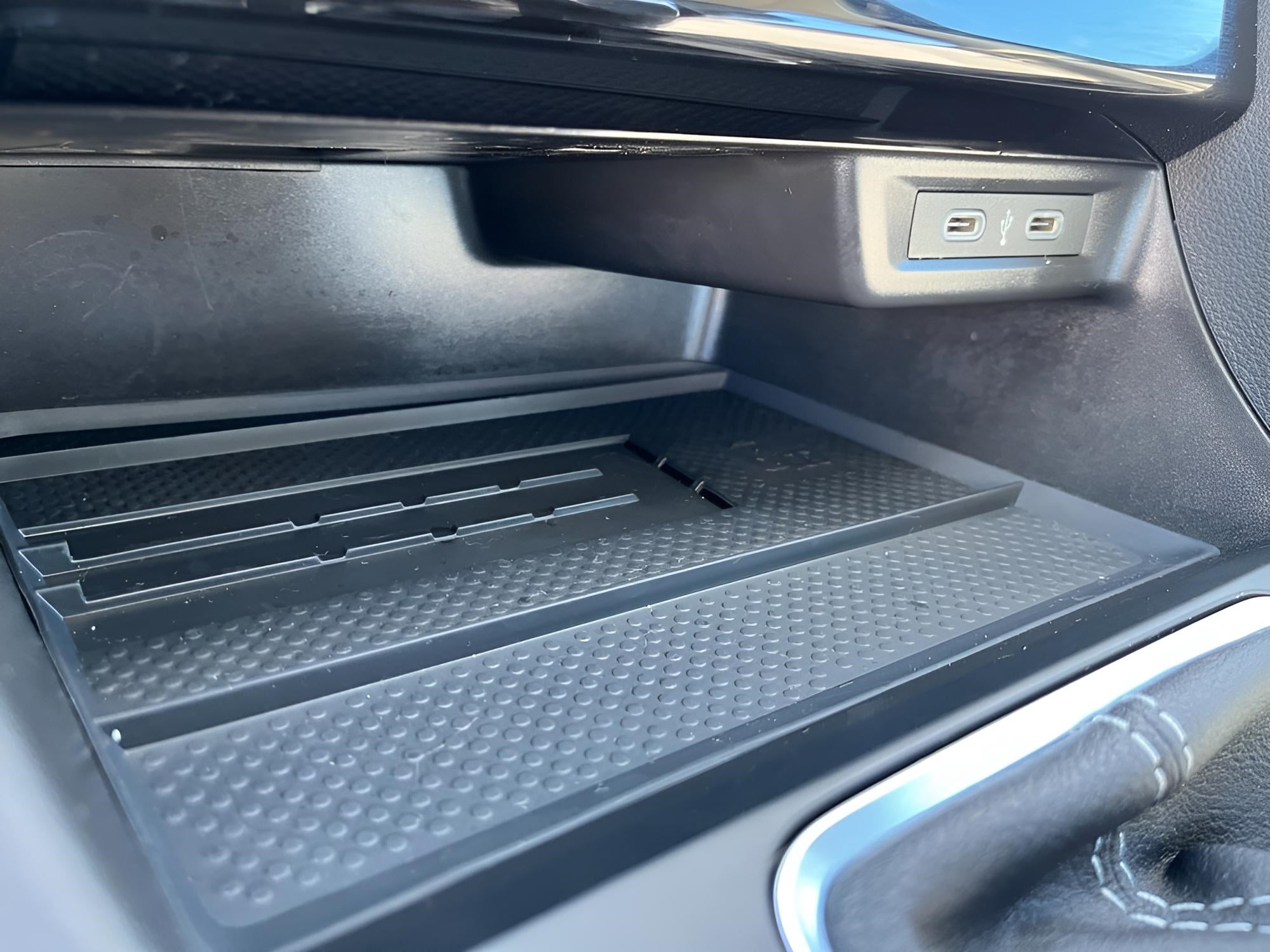 2025 Volkswagen Jetta SE Auto