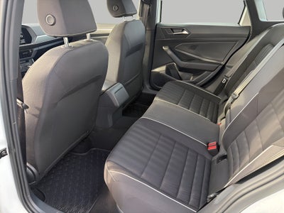 2023 Volkswagen Jetta Sport Auto