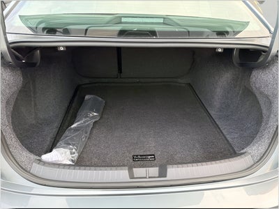 2023 Volkswagen Jetta Sport Auto