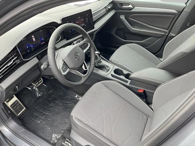 2025 Volkswagen Jetta Sport Auto