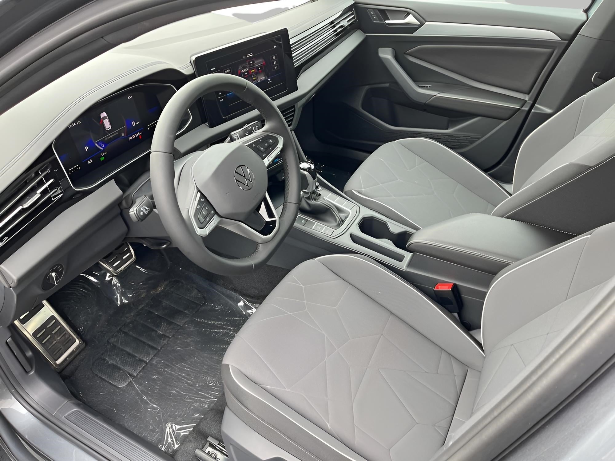 2025 Volkswagen Jetta Sport Auto