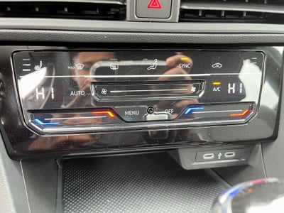 2025 Volkswagen Jetta Sport Auto