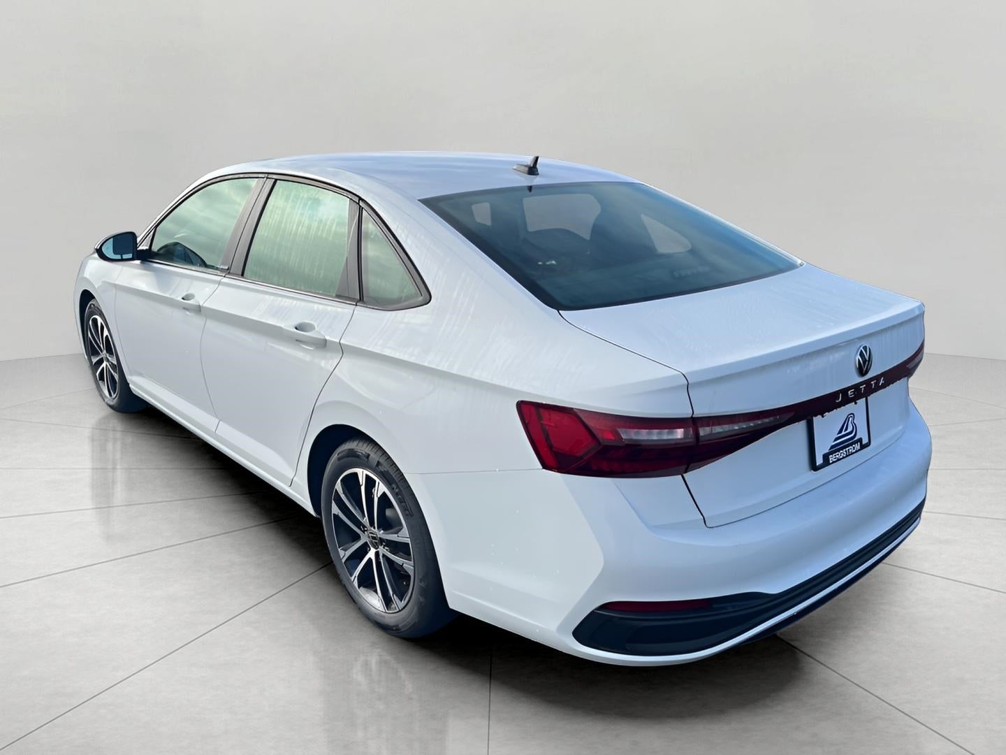 2025 Volkswagen Jetta Sport Auto