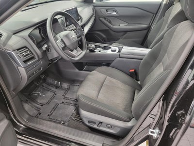 2025 Nissan Rogue AWD SV