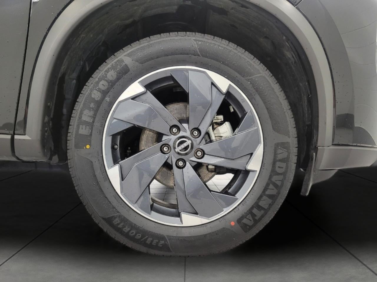 2025 Nissan Rogue AWD SV