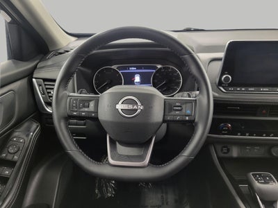 2025 Nissan Rogue AWD SV