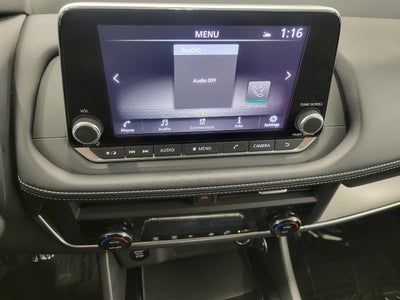 2025 Nissan Rogue AWD SV