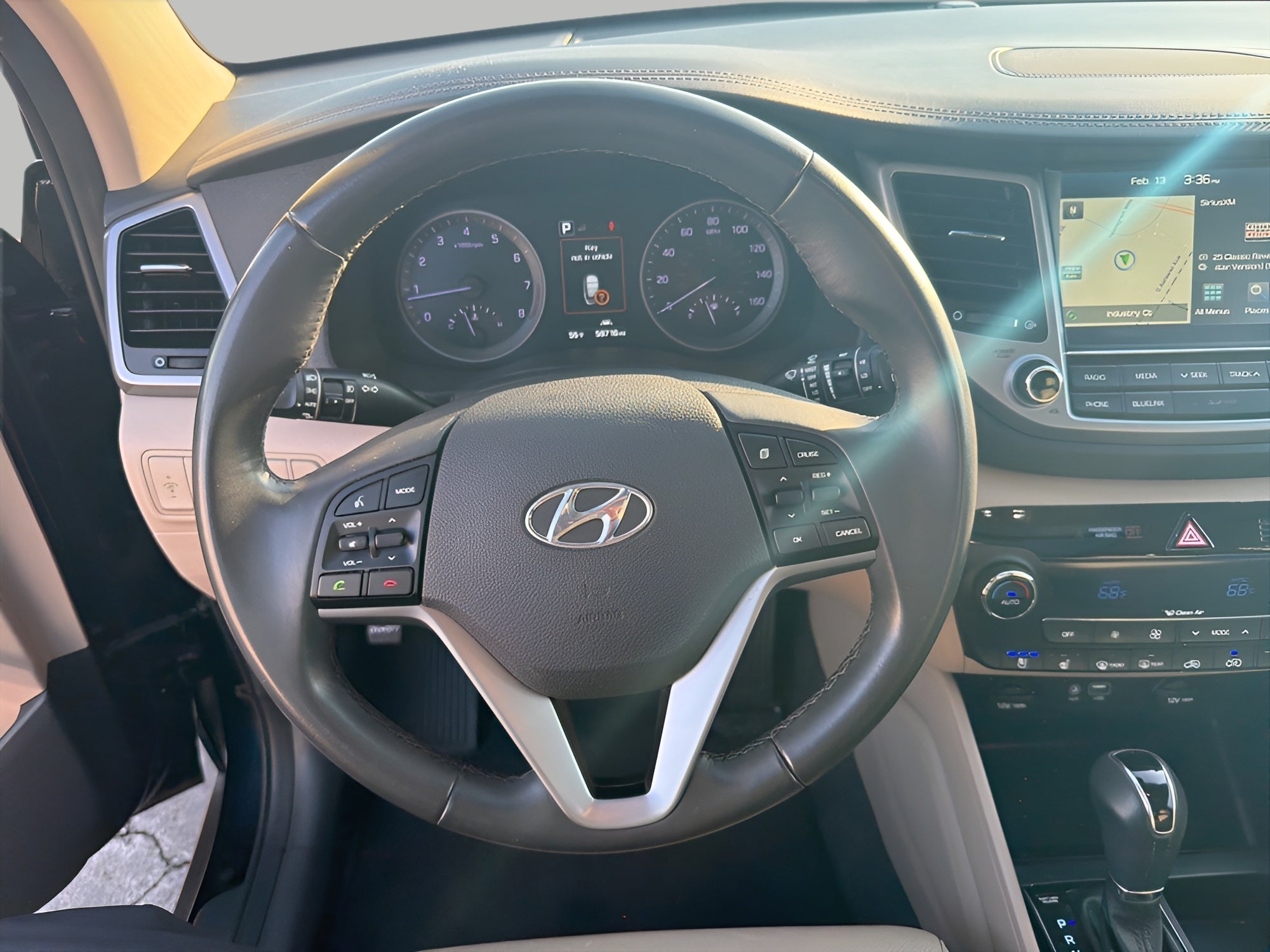 2016 Hyundai TUCSON AWD 4dr Sport