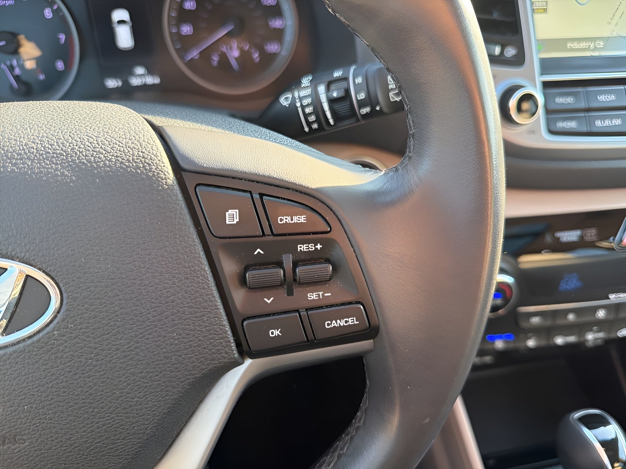 2016 Hyundai TUCSON AWD 4dr Sport