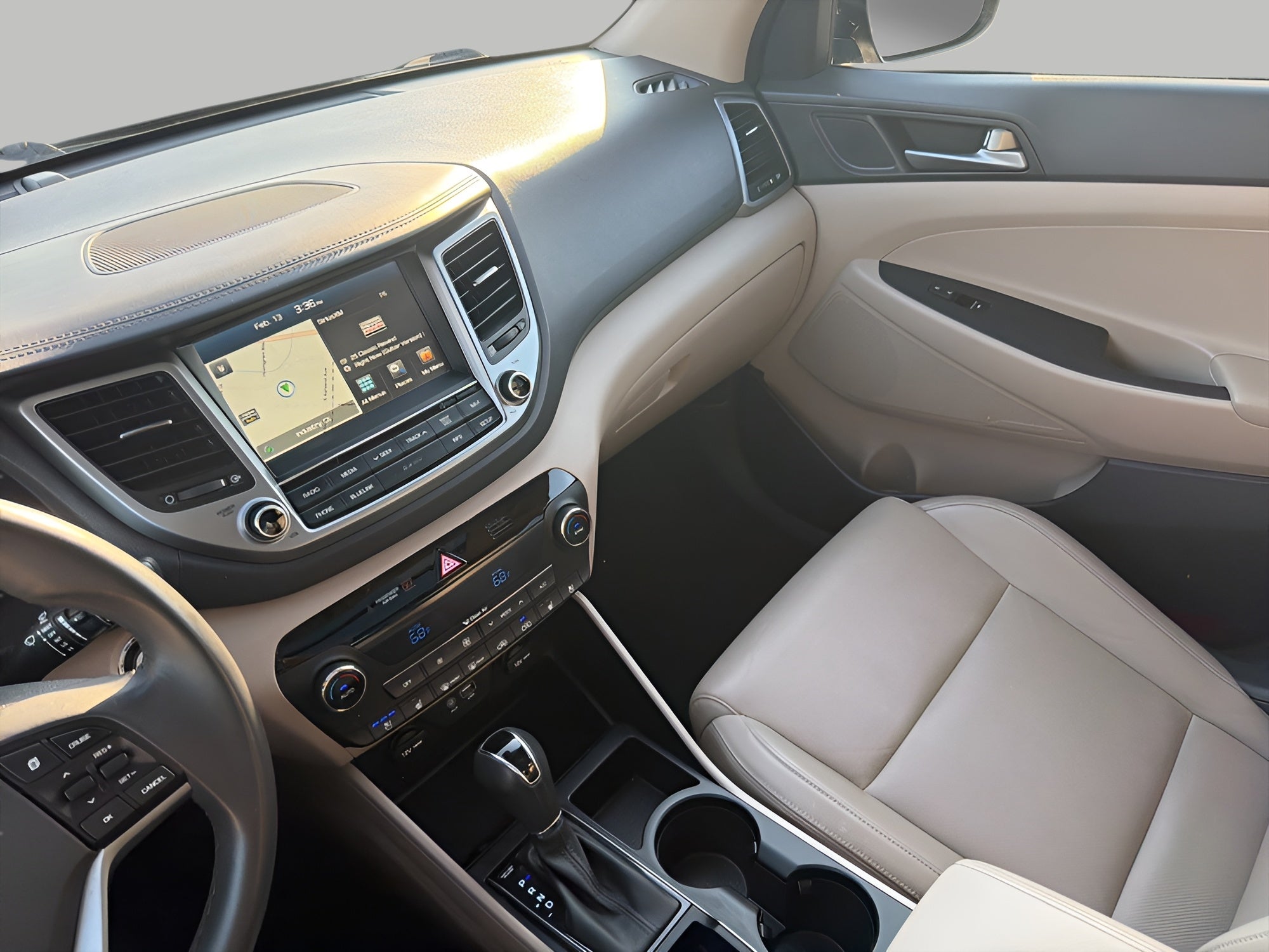 2016 Hyundai TUCSON AWD 4dr Sport