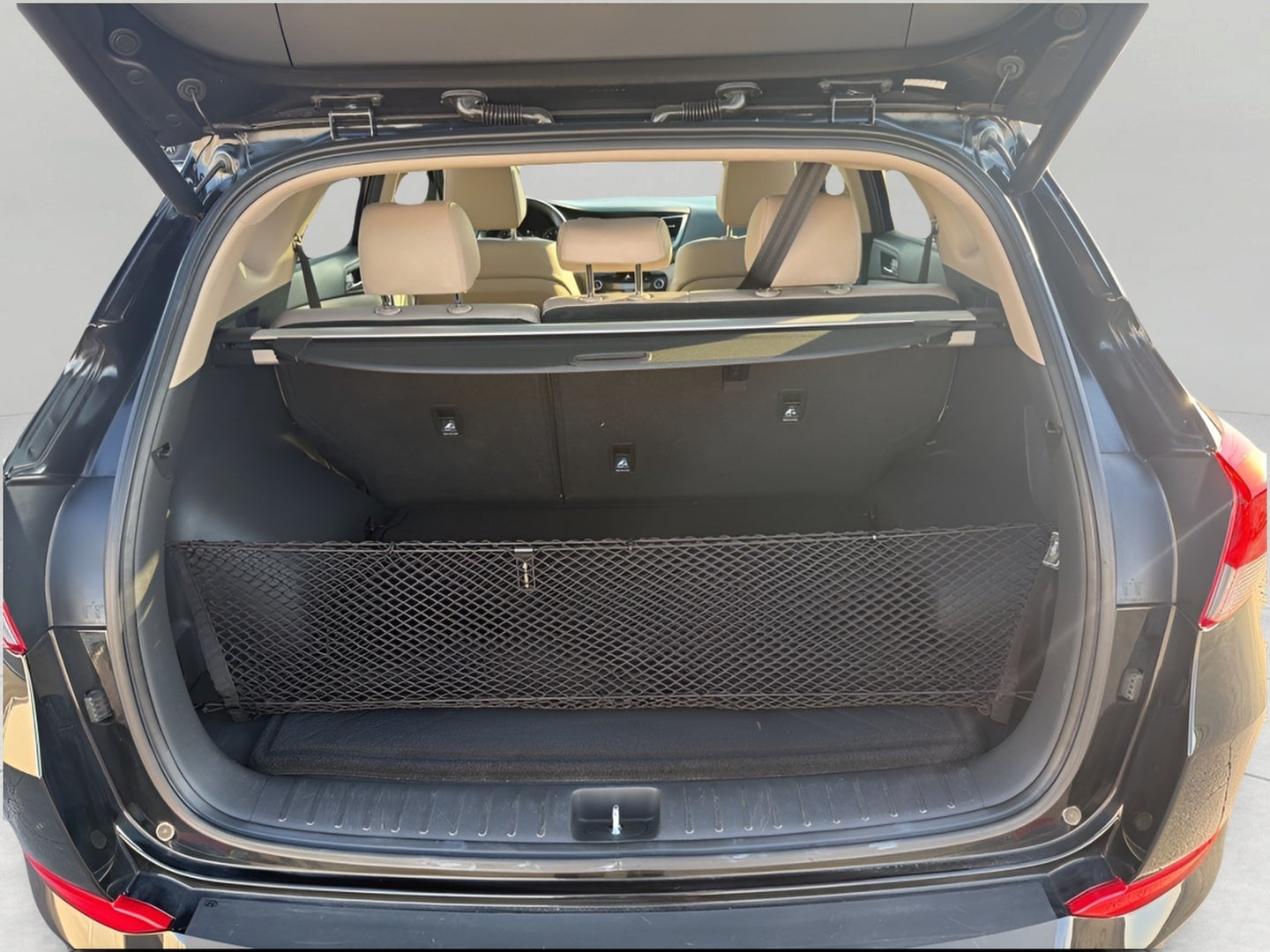 2016 Hyundai TUCSON AWD 4dr Sport