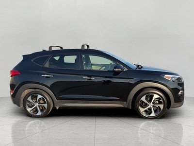 2016 Hyundai TUCSON AWD 4dr Sport