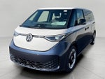 2025 Volkswagen ID. Buzz Pro S Plus 4MOTION w/Two-Tone