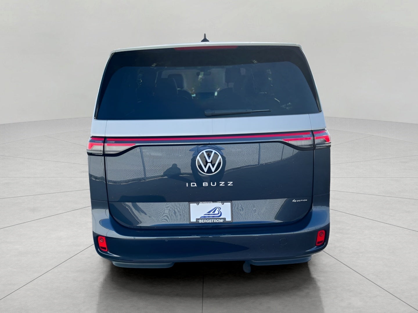 2025 Volkswagen ID. Buzz Pro S Plus 4MOTION w/Two-Tone