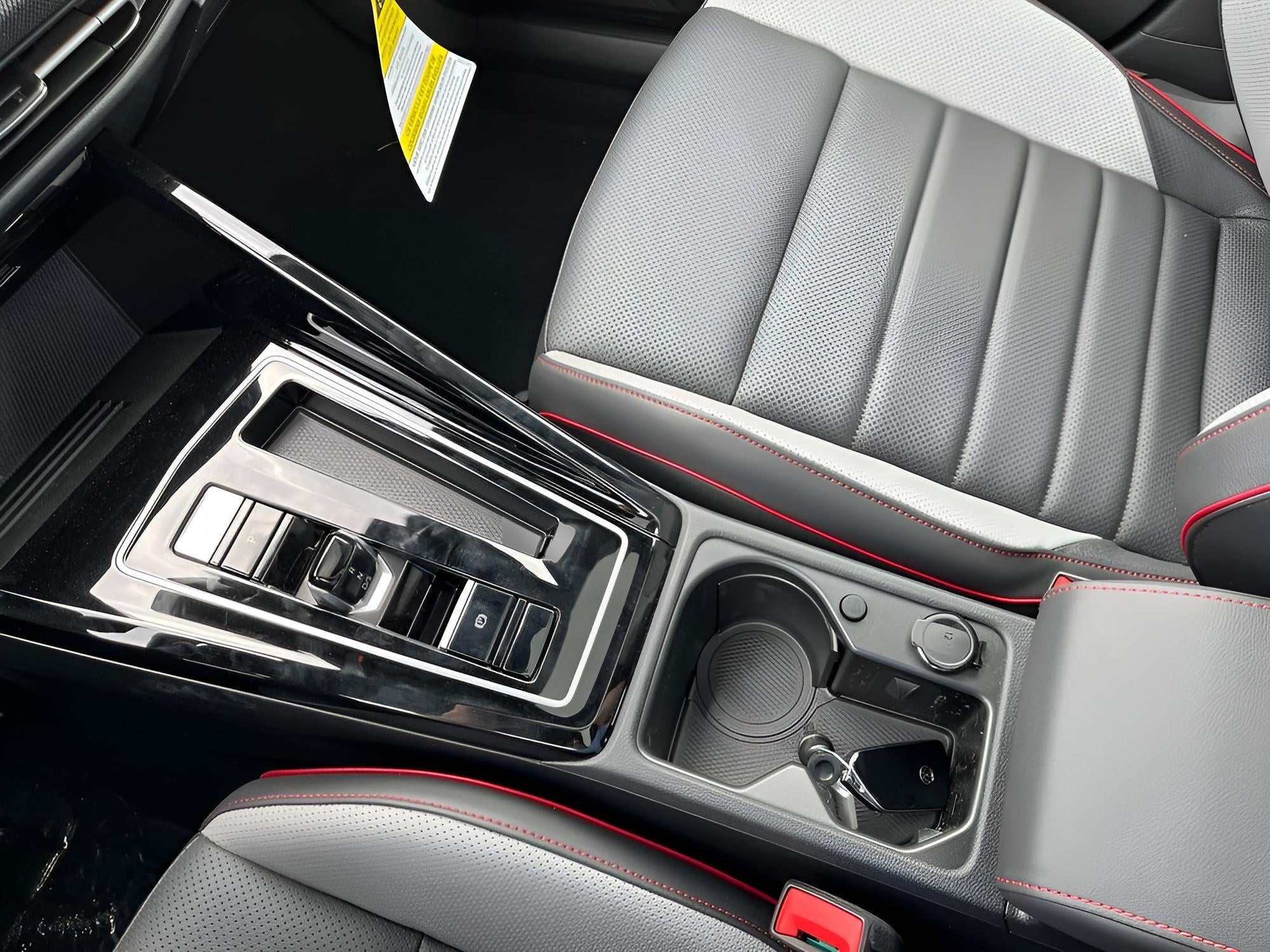 2025 Volkswagen Golf GTI 2.0T Autobahn DSG