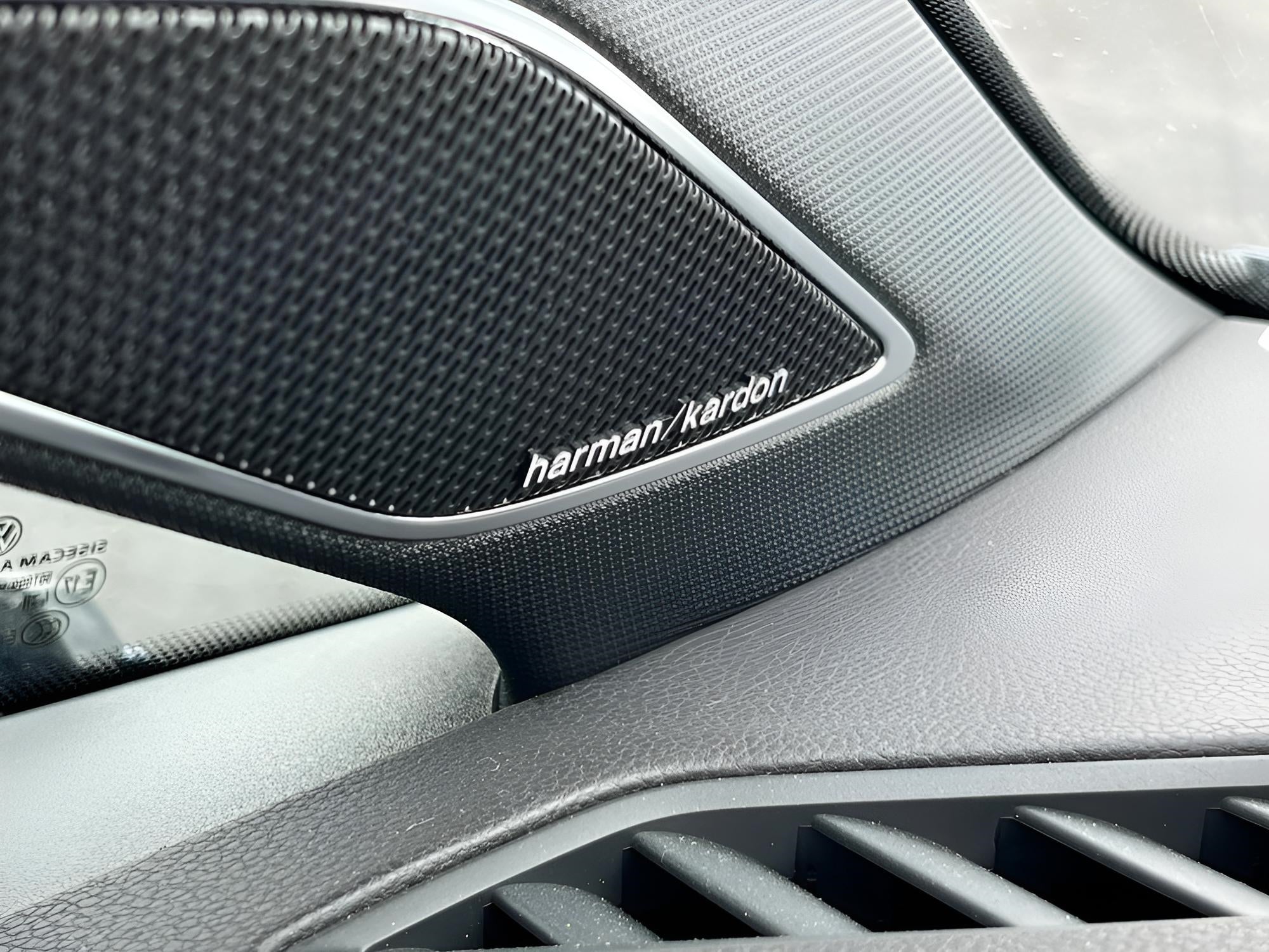 2025 Volkswagen Golf GTI 2.0T Autobahn DSG