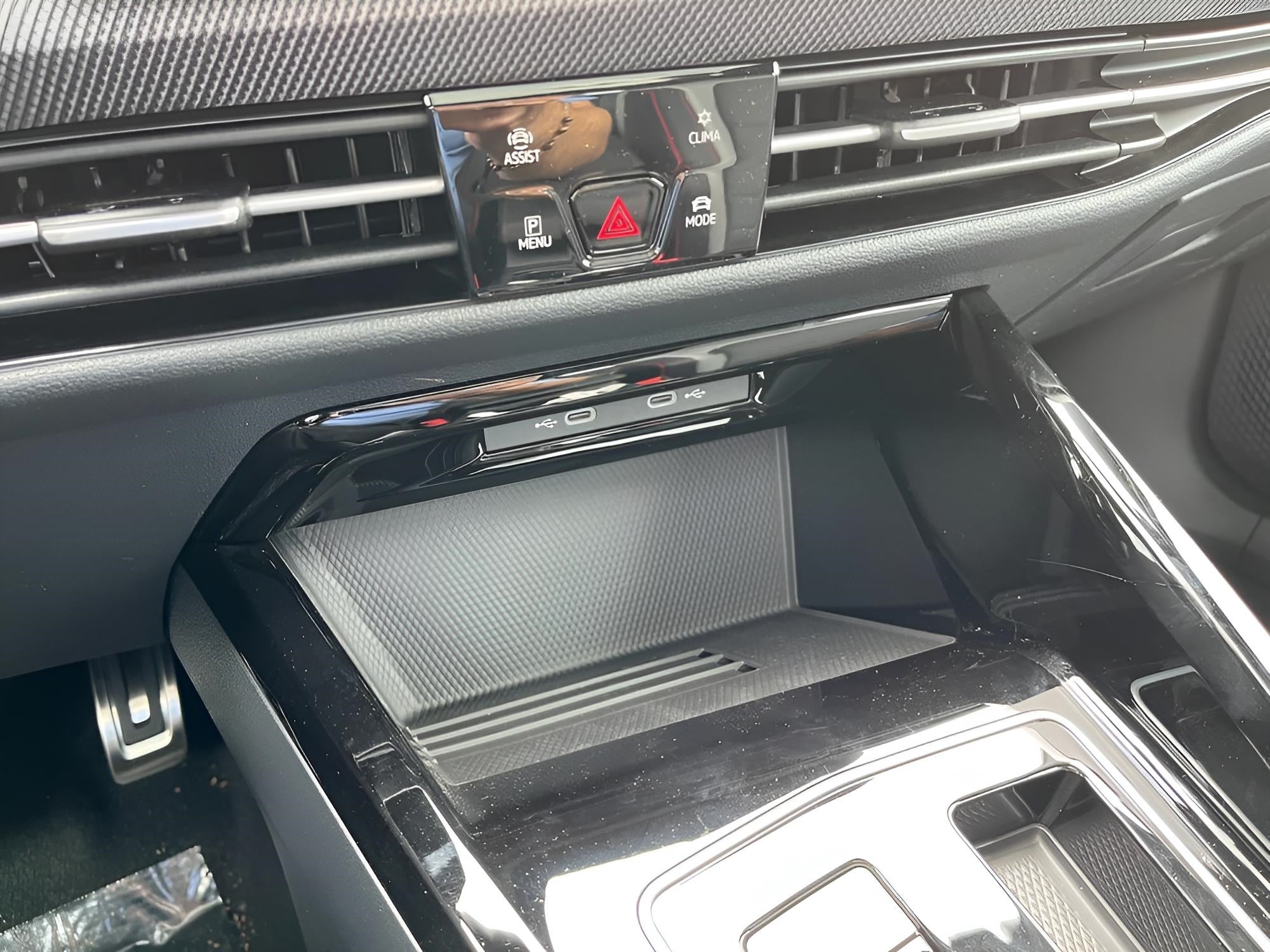 2025 Volkswagen Golf GTI 2.0T Autobahn DSG