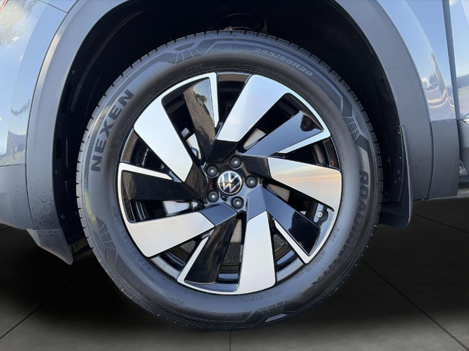 2026 Volkswagen Atlas Cross Sport 2.0T SEL 4MOTION