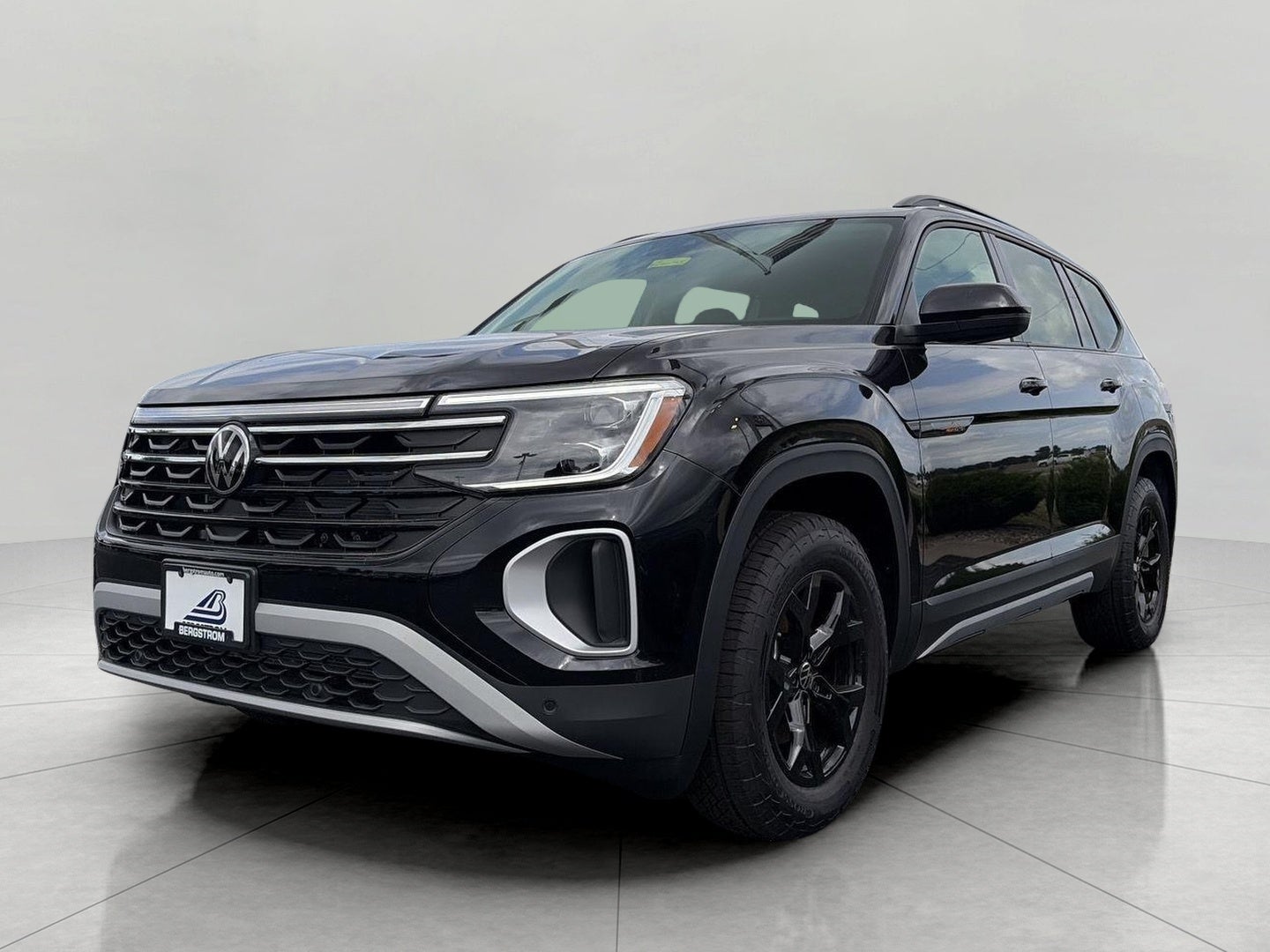 2026 Volkswagen Atlas 2.0T Peak Edition 4MOTION