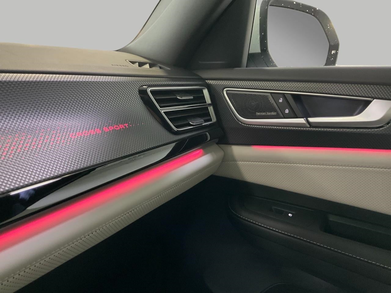 2026 Volkswagen Atlas Cross Sport 2.0T SEL Premium R-Line 4MOTION