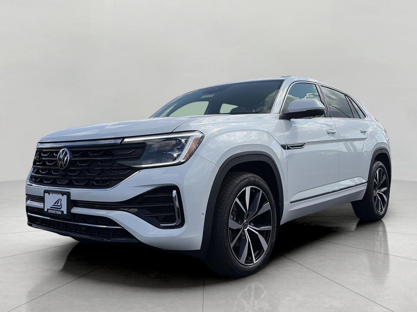 2026 Volkswagen Atlas Cross Sport 2.0T SEL Premium R-Line 4MOTION